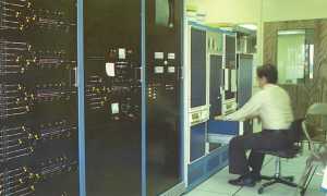 Computer Room on 1st floor 1980's. Click for a larger view & use your back button to return to this page.
